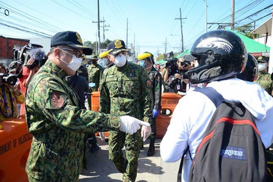 A checkpoint enforced by the PNP Police Regional Office 3, commons.wikimedia.org