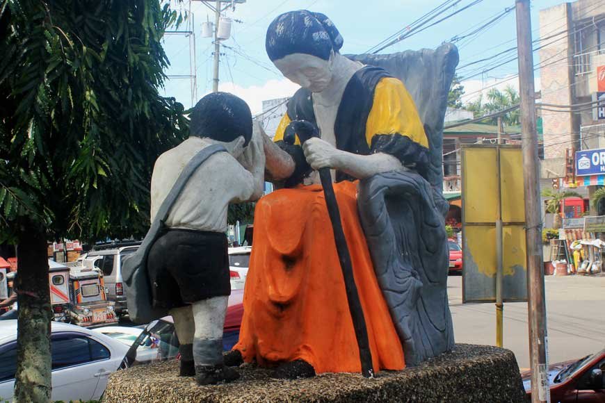 ang-pagpapahayag-ng-lubos-na-paggalang-at-pagpipitagan-ng-mga-pilipino-sa-nakatatanda-ang-mano-po