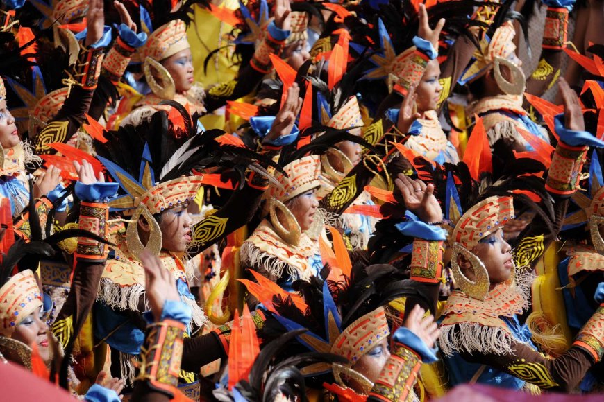 the-vibrant-festival-of-sinulog-04