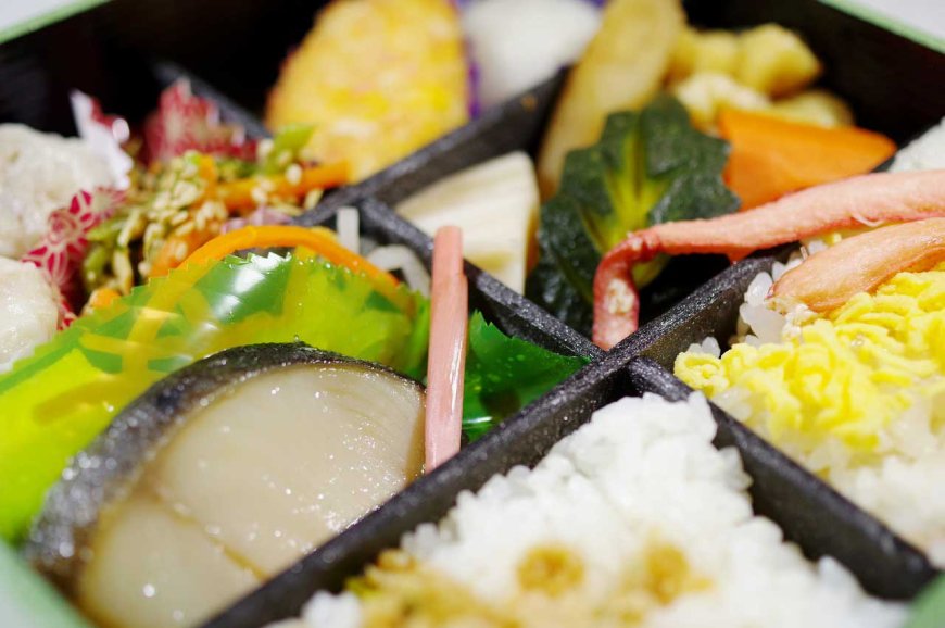 Ekiben: Japanese Railway Cuisine