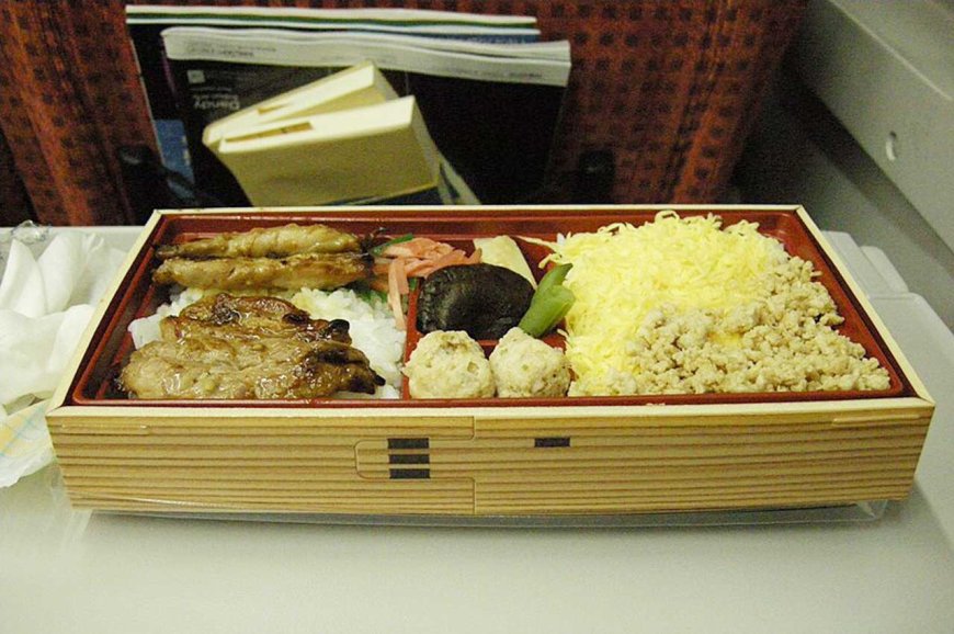 ekiben-japanese-railway-cuisine-06