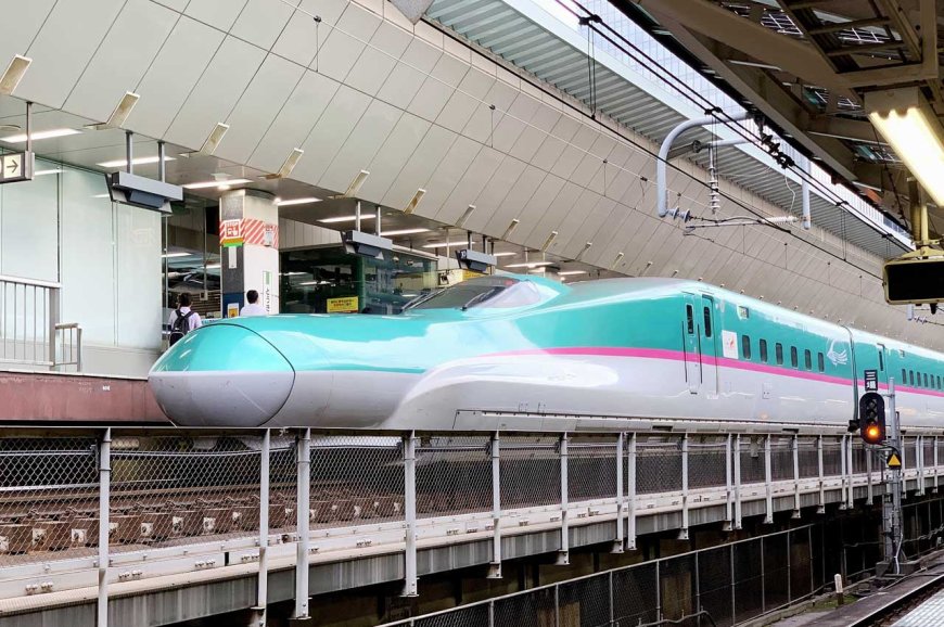 bullet-train-odyssey-a-high-speed-tour-across-japan-08