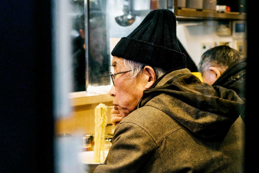 the-fascinating-and-bizarre-habits-of-japanese-culture-03