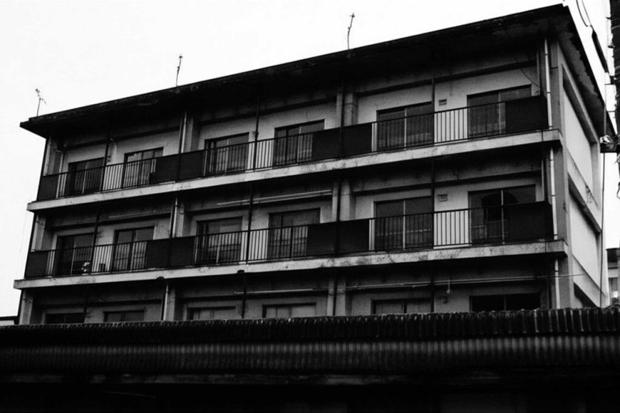 jiko-bukken-a-risky-past-or-a-real-estate-bargain-02