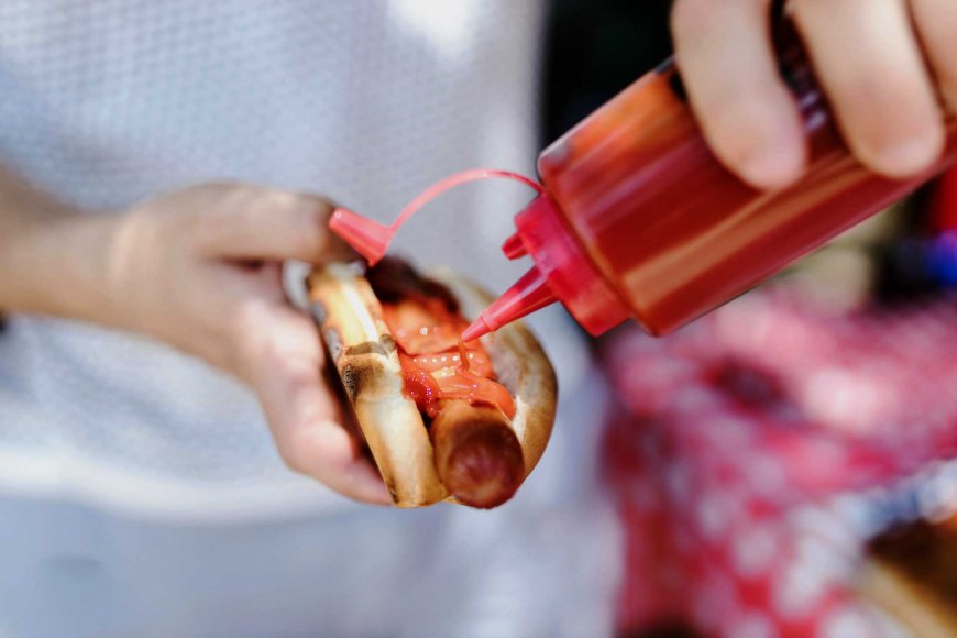 banana-ketchup-vs-tomato-ketchup-the-ketchup-debate-you-never-knew-you-needed-05
