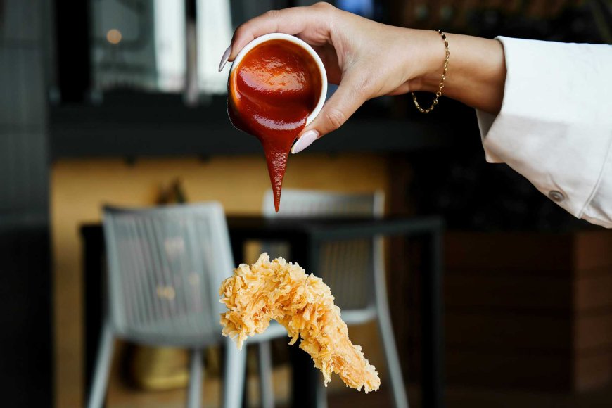 banana-ketchup-vs-tomato-ketchup-the-ketchup-debate-you-never-knew-you-needed-09