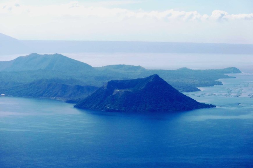 taal-volcano-beauty-danger-and-the-latest-signs-of-activity-04