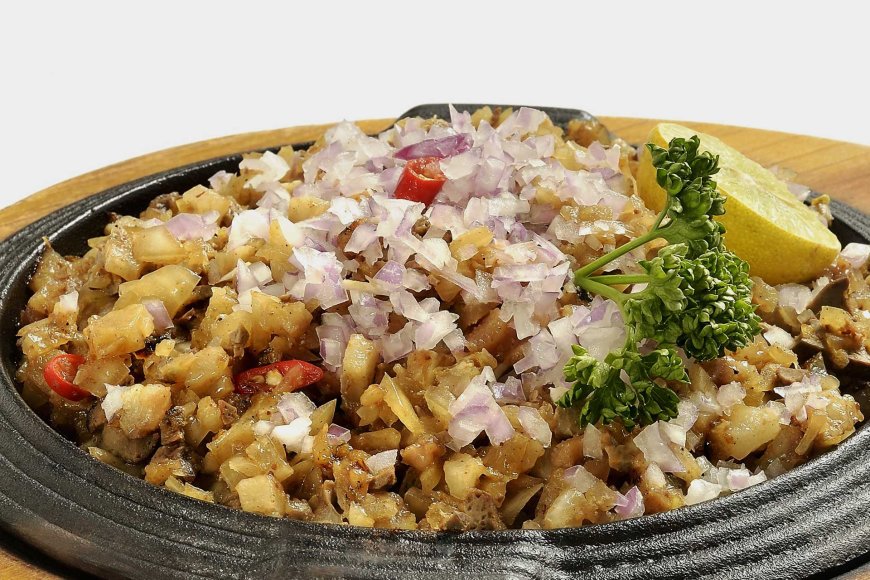 the-sizzle-of-sisig-a-filipino-culinary-icon-02