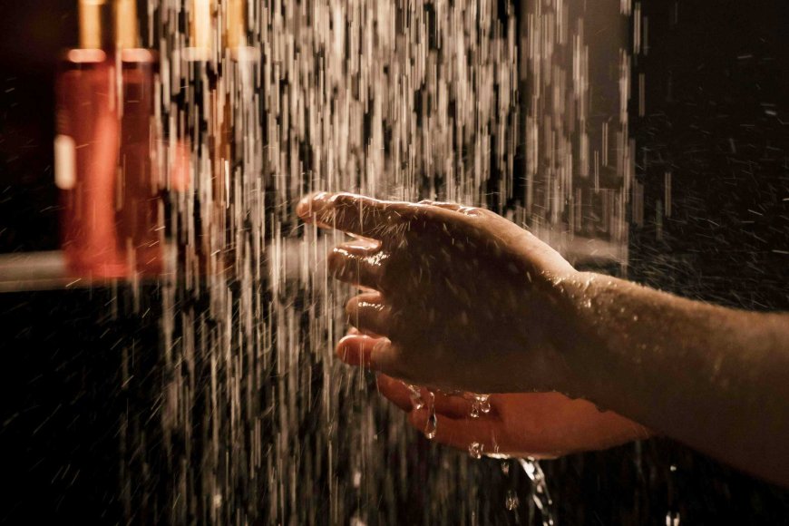 sumehara-スメハラ-the-unspoken-rules-of-scent-in-the-workplace-and-society-in-japan-07