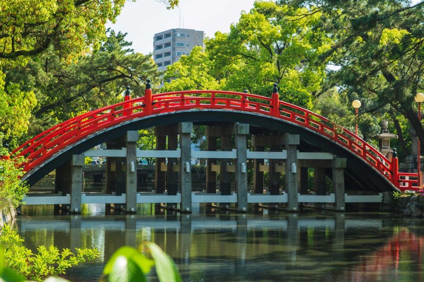日本の秋分の日伝統自然そして内省の調和-02