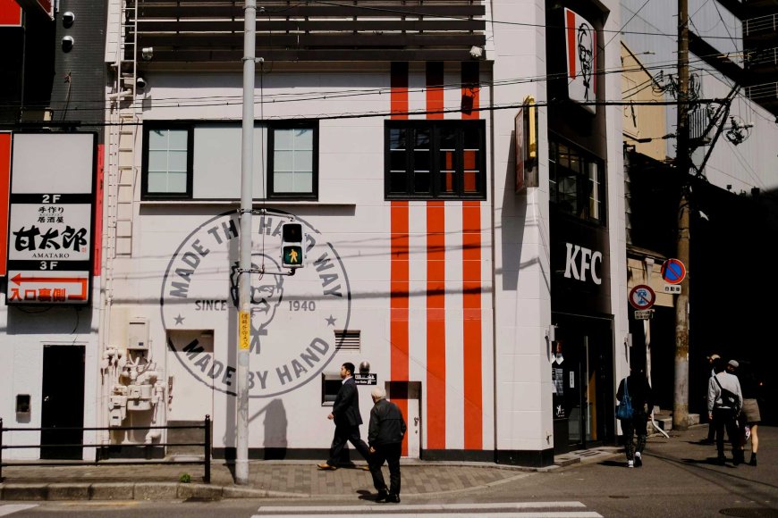 kentucky-fried-chicken-for-christmas-japan-03