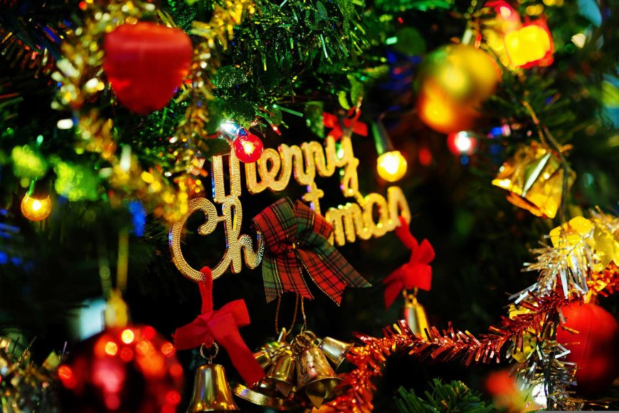 A Christmas Season That Begins Early